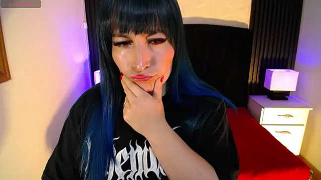 alicia moom online show from 30, 3, 2026