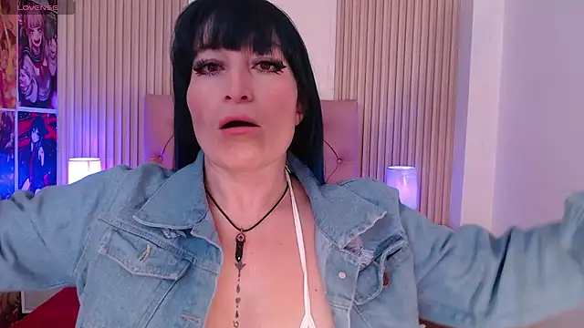 alicia moom online show from 6, 6, 2026
