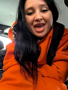 KikiXRed online show from 4, 3, 2026