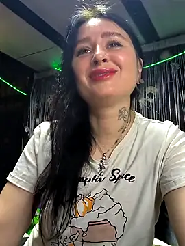 KikiXRed online show from 12, 4, 2026