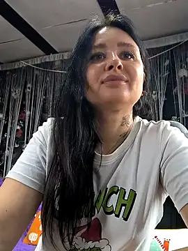 KikiXRed online show from 15, 4, 2026