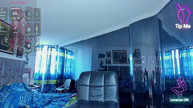 EmmaHills Sex online show from 9, 4, 2026