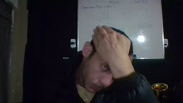 Snapshot of MachoScorpionCaralho chatting on 16, 6, 2026 MachoScorpionCaralho online show from 16, 6, 2026