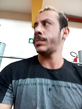 MachoScorpionCaralho online show from 22, 2, 2025