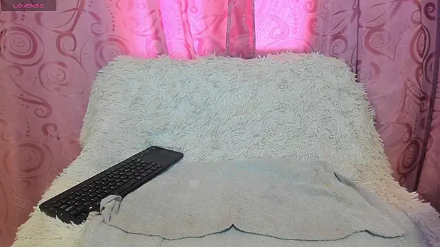 iisabella gonzalez online show from 13, 9, 2025