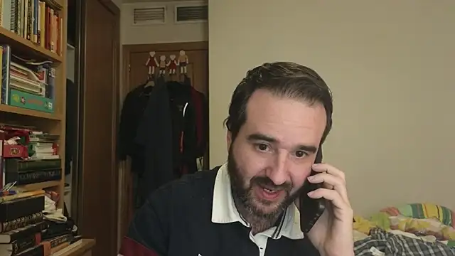 curiosillo83 online show from 17, 3, 2026