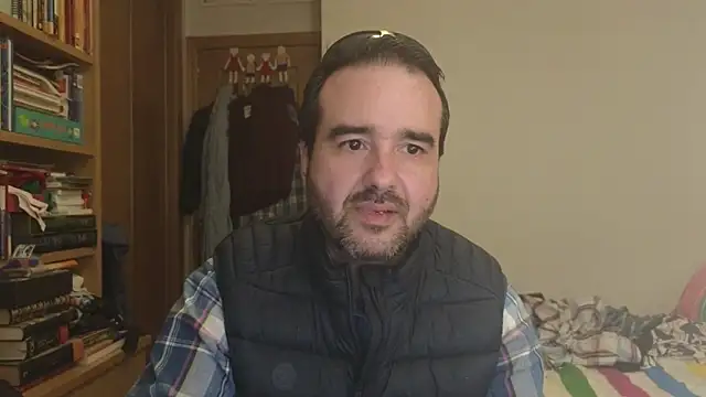 curiosillo83 online show from 3, 3, 2026