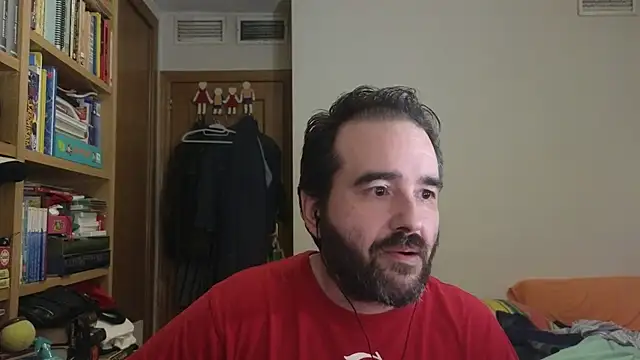 Snapshot of curiosillo83 chatting on 19, 7, 2026 curiosillo83 online show from 19, 7, 2026