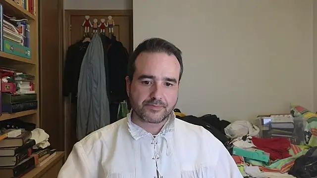 curiosillo83 online show from 24, 5, 2026