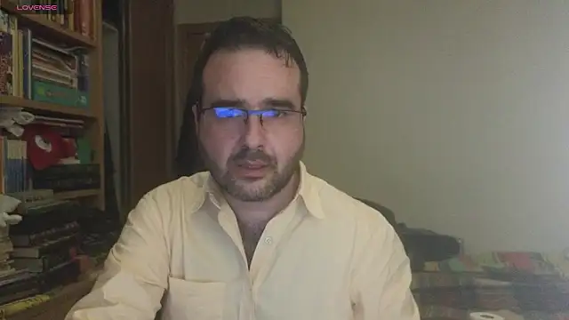 curiosillo83 online show from 7, 3, 2025