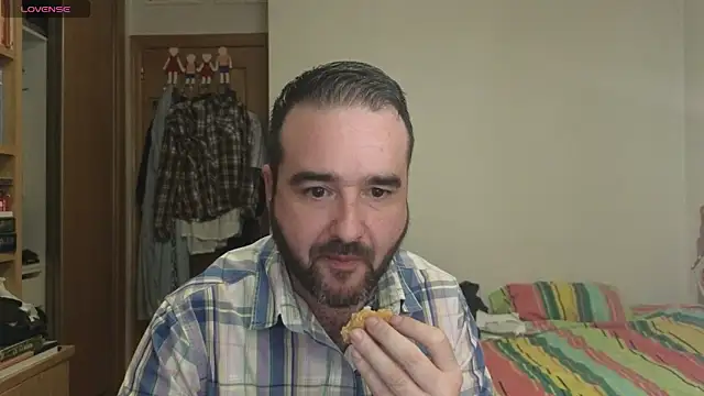 curiosillo83 online show from 8, 10, 2025