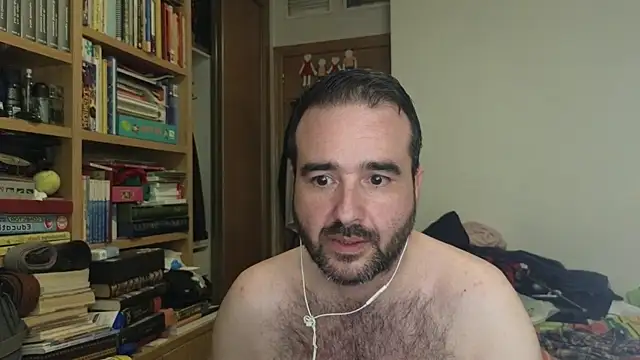 curiosillo83 online show from 23, 10, 2025