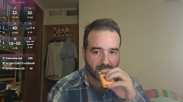 curiosillo83 online show from 16, 10, 2025