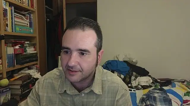 curiosillo83 online show from 21, 4, 2026