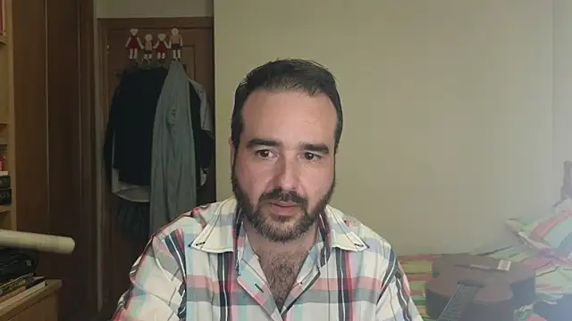 curiosillo83 online show from 29, 10, 2025