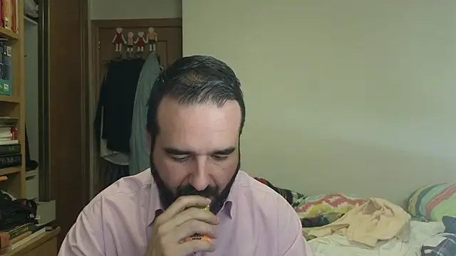 curiosillo83 online show from 13, 11, 2025