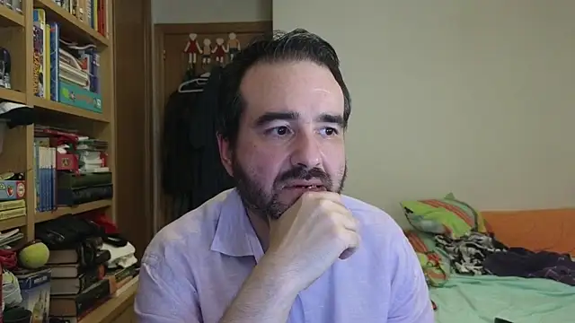 Snapshot of curiosillo83 chatting on 3, 7, 2026 curiosillo83 online show from 3, 7, 2026