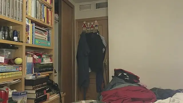 curiosillo83 online show from 24, 11, 2025