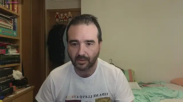 curiosillo83 online show from 14, 9, 2025