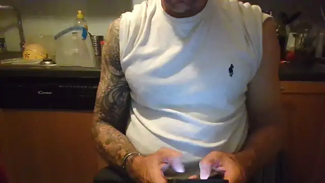 Snapshot of jouet75 chatting on 26, 7, 2026 jouet75 online show from 26, 7, 2026