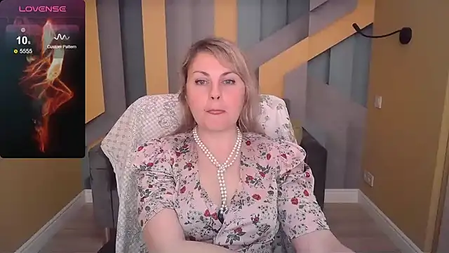 Candy Long online show from 21, 4, 2026