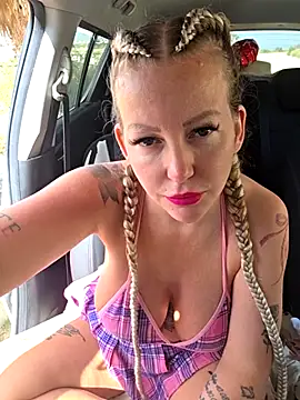 Jassy Foxy online show from 22, 4, 2026