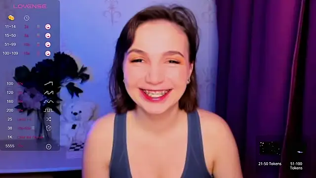 KindHazelHere  online show from 7, 1, 2026