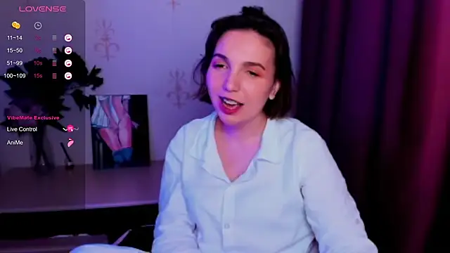 KindHazelHere  online show from 22, 10, 2025