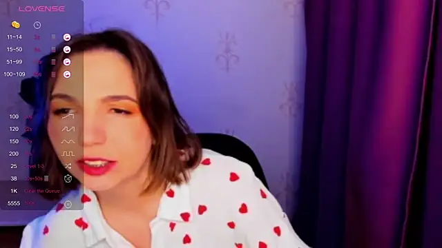 KindHazelHere  online show from 8, 1, 2026