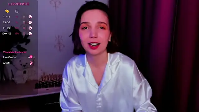 KindHazelHere  online show from 30, 11, 2025