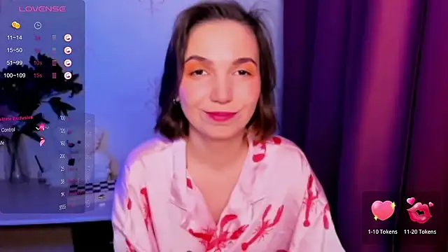 KindHazelHere  online show from 15, 12, 2025