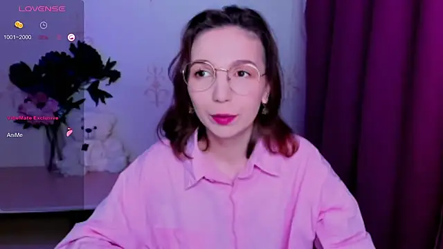 KindHazelHere  online show from 30, 5, 2026