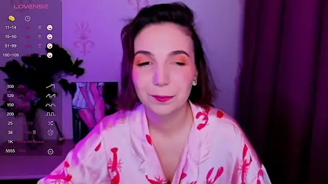 KindHazelHere  online show from 15, 10, 2025