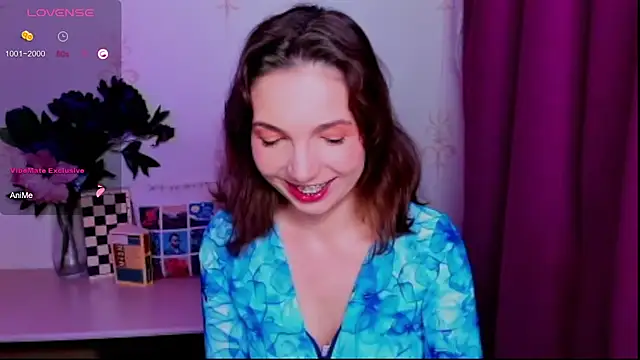 KindHazelHere  online show from 6, 7, 2026