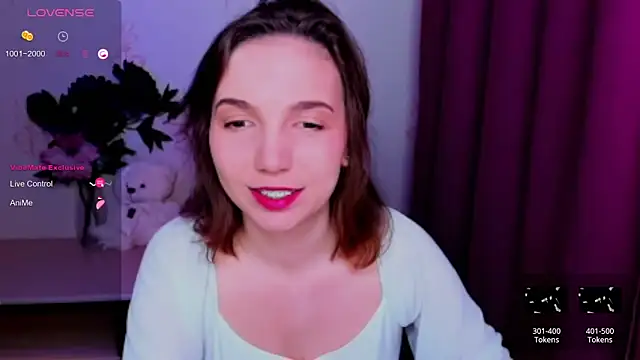 KindHazelHere  online show from 7, 5, 2026