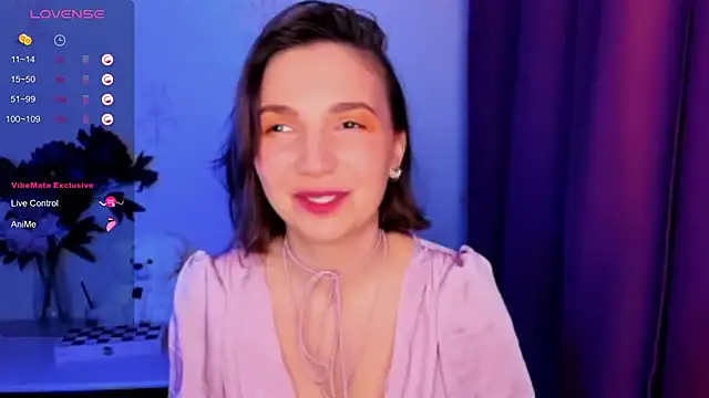 KindHazelHere  online show from 14, 12, 2025