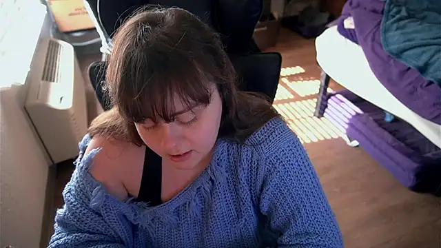 Snapshot of lavendermei chatting on 11, 6, 2026 lavendermei online show from 11, 6, 2026