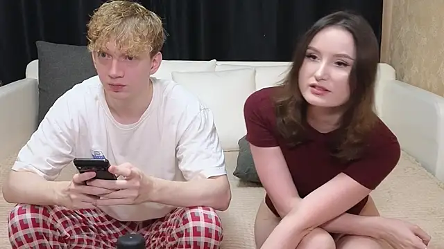 Snapshot of loossers chatting on 16, 10, 2025 loossers online show from 16, 10, 2025