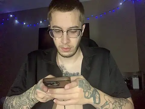 Snapshot of Bwcjoshbanks chatting on 21, 7, 2026 Bwcjoshbanks online show from 21, 7, 2026