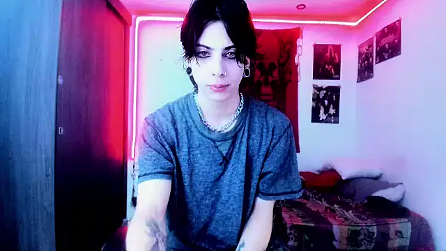 Snapshot of dussk_ chatting on 21, 12, 2024 dussk online show from 21, 12, 2024