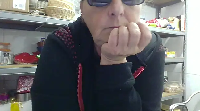 Snapshot of eroticjessitop chatting on 15, 2, 2025 eroticjessitop online show from 15, 2, 2025