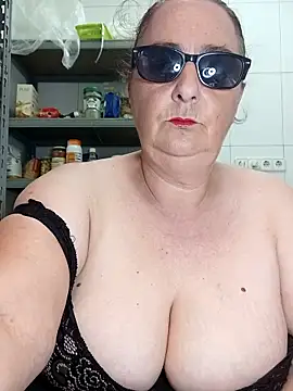 eroticjessitop online show from 14, 6, 2026