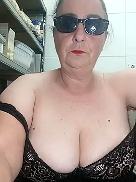 eroticjessitop online show from 24, 2, 2026