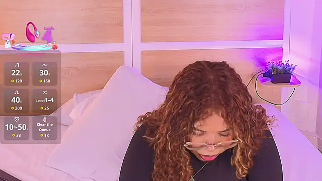  nickypurple  online show from 20, 12, 2025