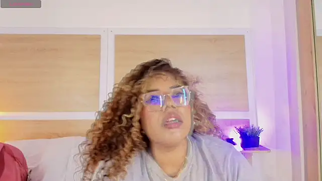  nickypurple  online show from 24, 10, 2025