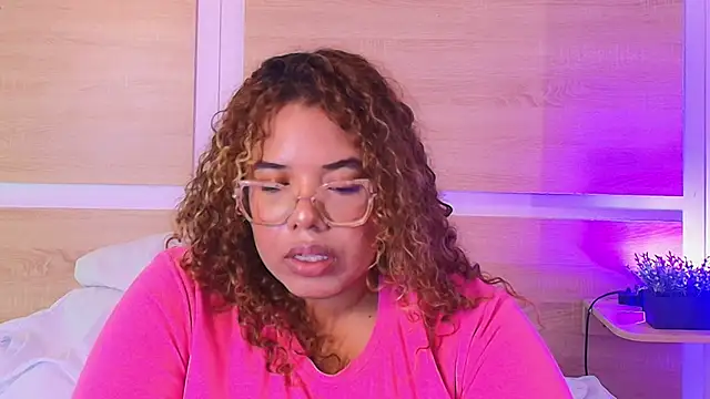  nickypurple  online show from 27, 3, 2026