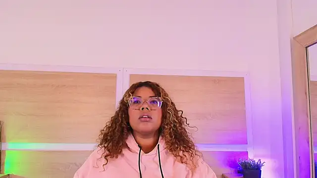  nickypurple  online show from 12, 3, 2026