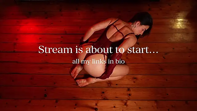 denise sweetbunny online show from 12, 3, 2026