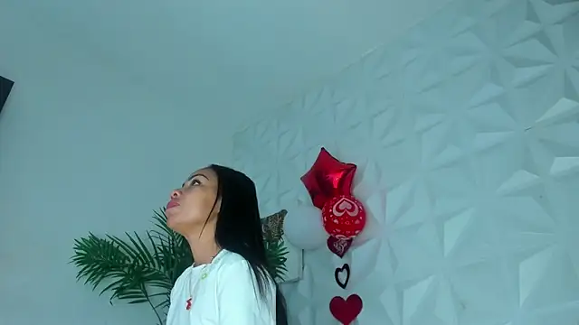 Hellen Sky online show from 16, 2, 2026