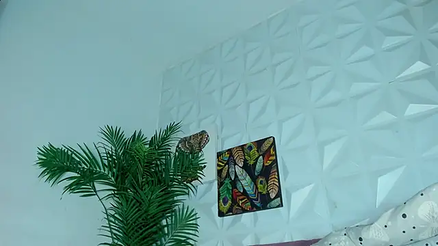 Hellen Sky online show from 26, 11, 2025